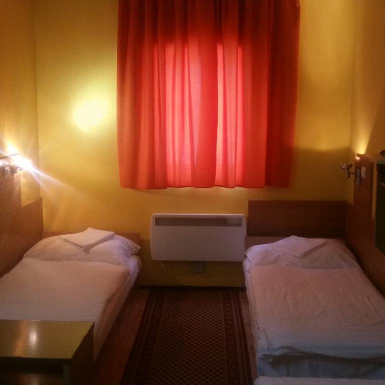 Kis-Duna Motel&Camping Mosonmagyaróvár Exterior foto